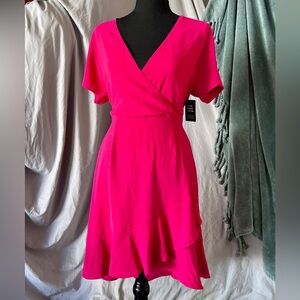 🌸 NWT Express Magenta Midi Ruffle Dress - Size Small 🌸